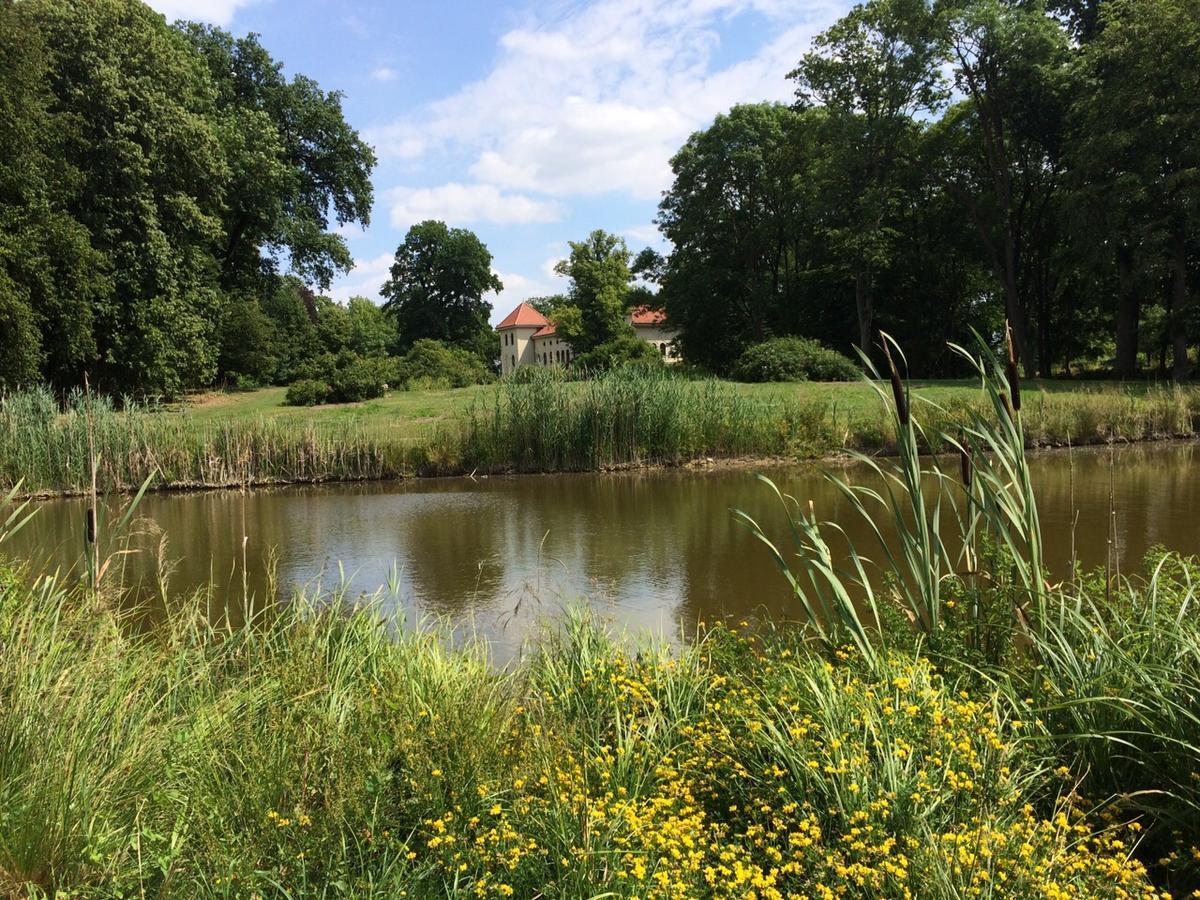 Schlosshotel Marihn Luaran gambar