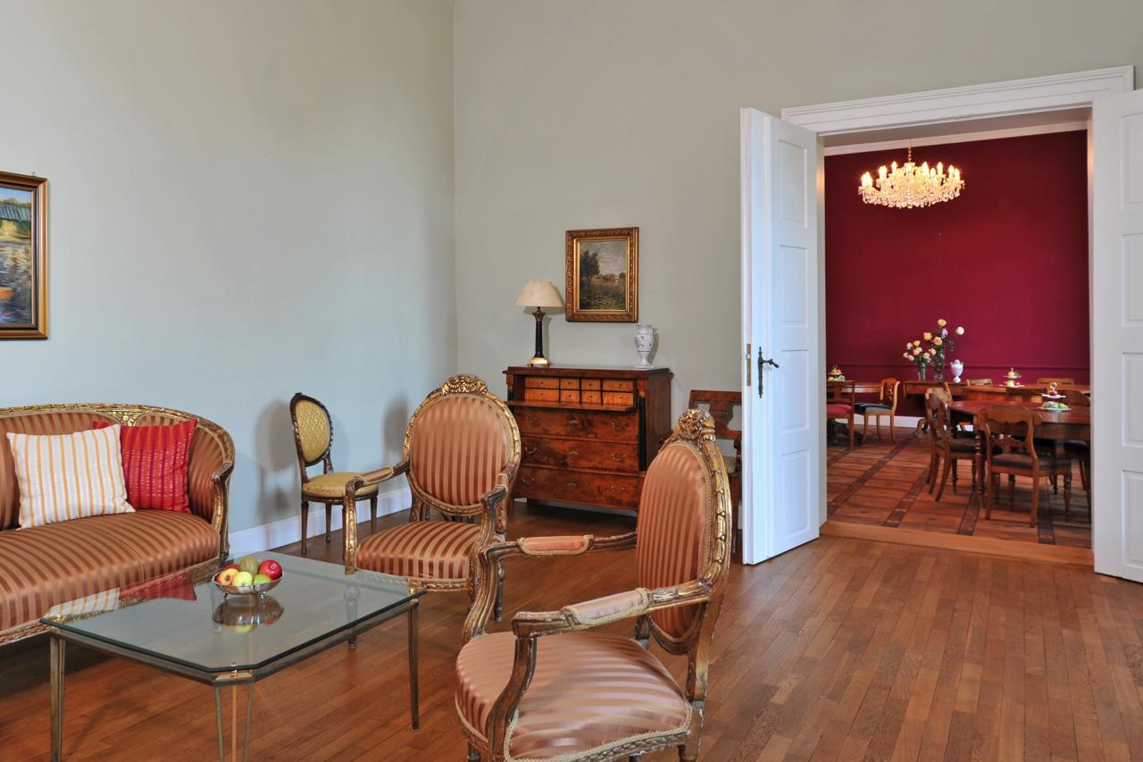 Schlosshotel Marihn Luaran gambar